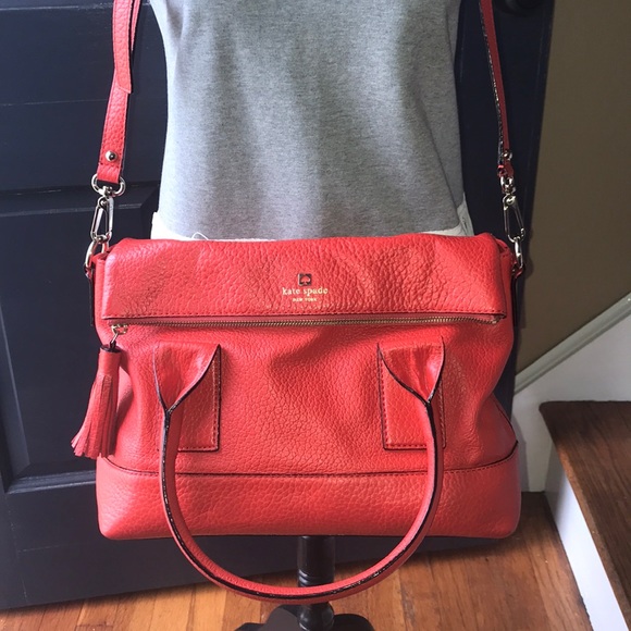 kate spade Handbags - Kate Spade Satchel MINT CONDITION
